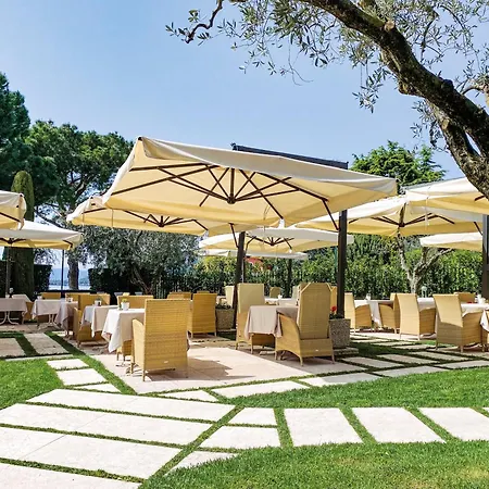 Sportsman Ξενοδοχείο 4*