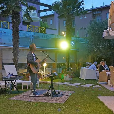 Sportsman Ξενοδοχείο 4*